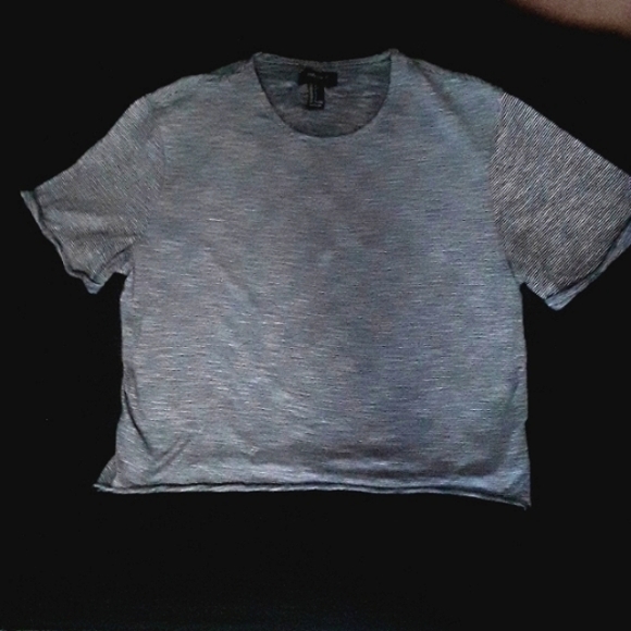 🖤Forever 21 Mens Striped Cropped T Shirt - Picture 2 of 6